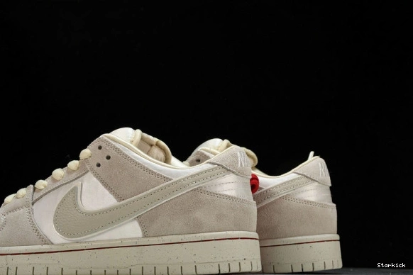 Low FZ5654-100 Milk Coconut Dunk Nike 1001
